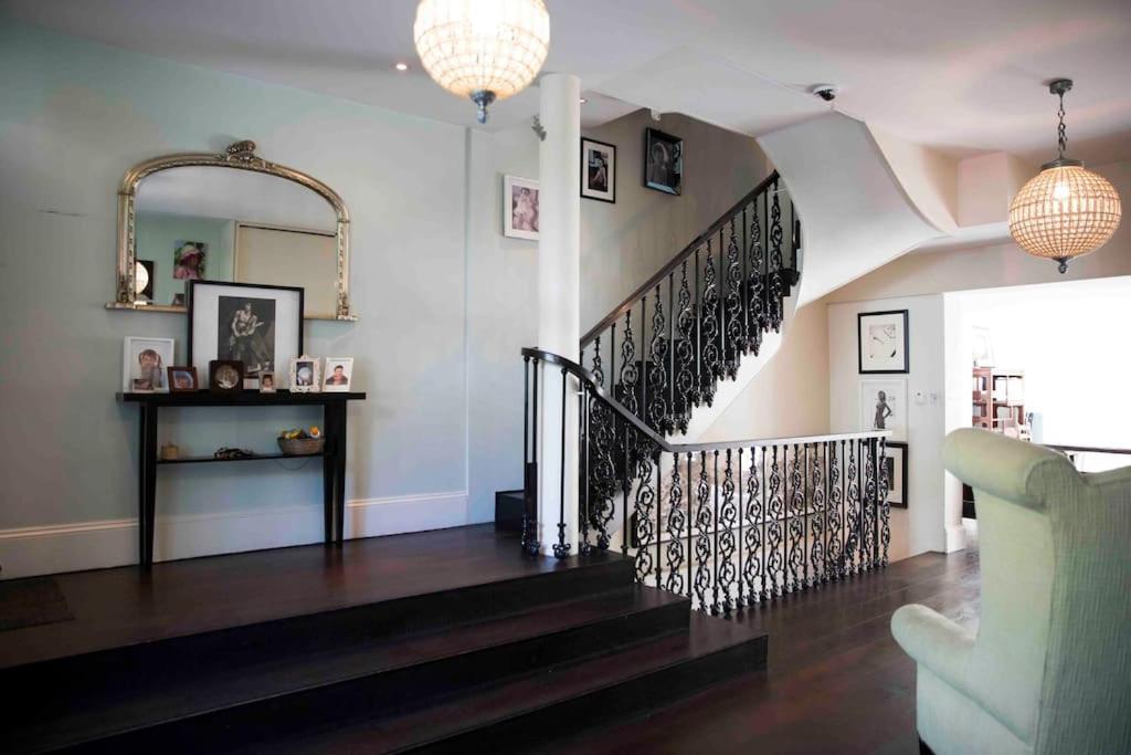 Stunning Townhouse In Beautiful Notting Hill Appartamento Londra